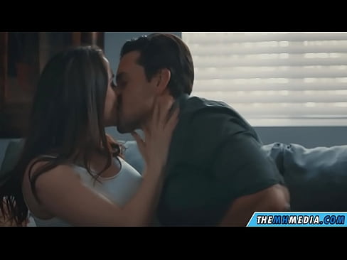 ❤️ Sess romantic ma' mom busty tajba ❤ Video tal-ħakk f'mt.pornokey.ru ️❤