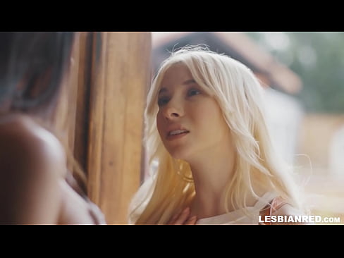 ❤️ It-tifla tiġi d-dar ftit xhur wara u tispiċċa tiekol il-pussy tal-stema taghha ❤ Video tal-ħakk f'mt.pornokey.ru ️❤